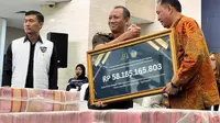 Penampakan Tumpukan Uang Rp 58 Miliar Hasil Sitaan Judol