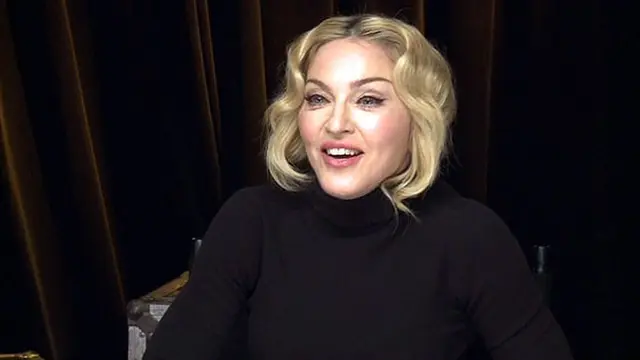 madonna-131227b.jpg