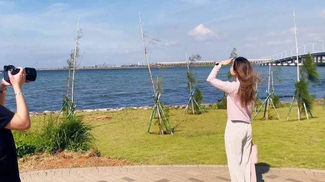 Jadi Obat Nyamuk, Ini 6 Momen Kebersamaan Sisca Kohl dan Jessica Jane