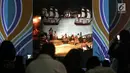 Penampakan hologram dalam rangka Monas Week 2019 terpampang di Auditorium Monumen Nasional (Monas), Jakarta, Senin (22/7/2019). Acara ini merupakan pameran teknologi fotografi yang merekam cahaya tersebar dari suatu objek dan kemudian disajikan dalam bentuk 3 dimensi. (Liputan6.com/JohanTallo)