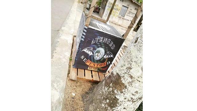 Potret 6 Gerobak Jualan Ini Kata-katanya Kreatif Sekaligus Kocak