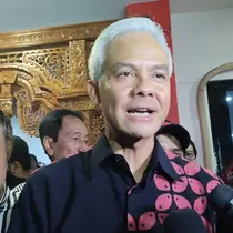 Bakal calon presiden dari PDI Perjuangan (PDIP) Ganjar Pranowo mengunjungi markas Aktivis 98 di Graha Pena Menteng, Jakarta Pusat. (Foto: Winda Nelfira/Liputan6.com).