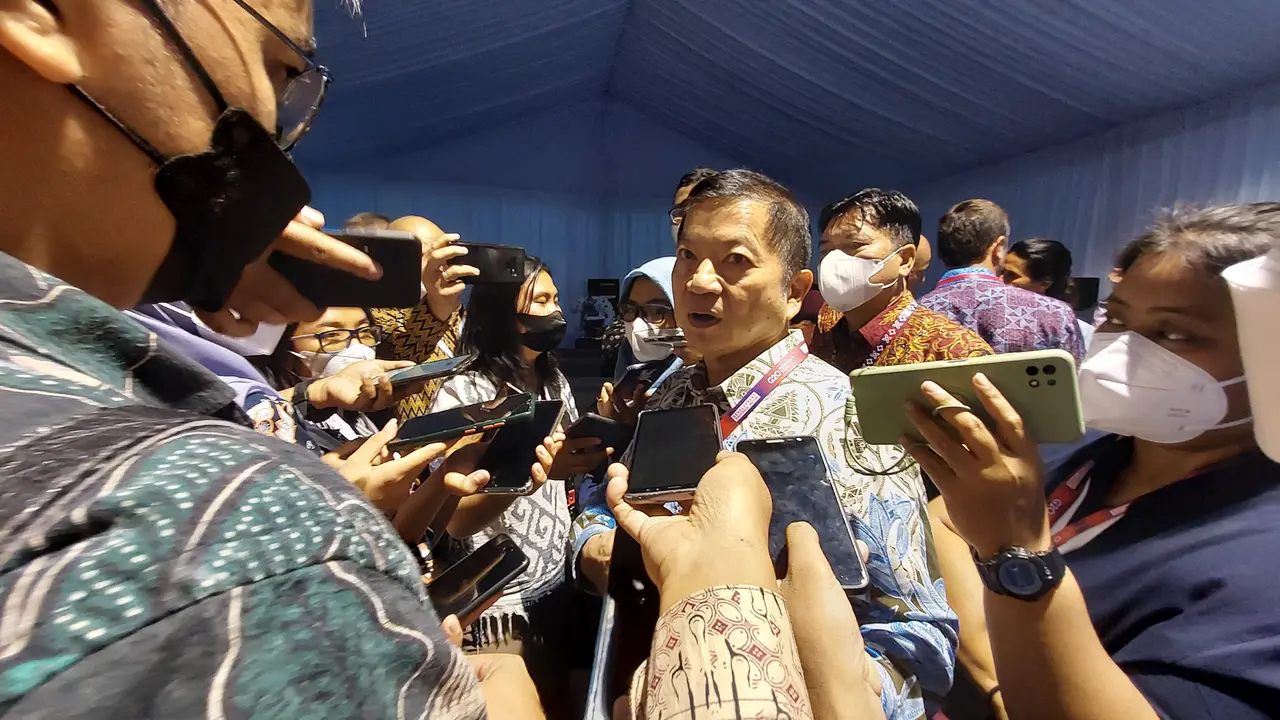 Menteri PPN/Kepala Bappenas Suharso Monoarfa menyebut kalau Ibu Kota Negara (IKN) baru Nusatara otomatis menjadi proyek strategis nasional (PSN).