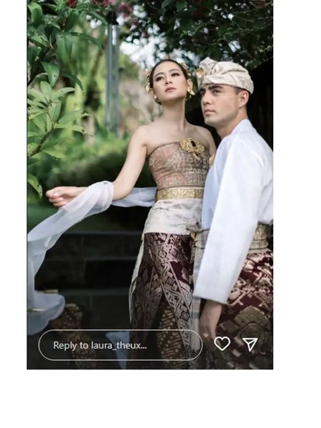 10 Gaya Pemotretan Prewedding Laura Theux dan Kekasih, Usung Konsep Bali