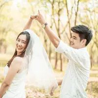 Pernikahan bahagia./Copyright&nbsp;shutterstock.com/g/topnatthapon