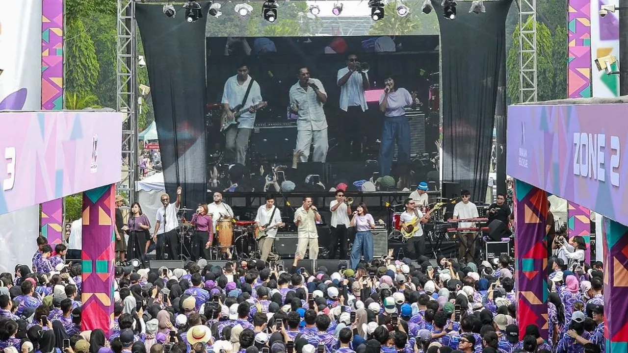 Maliq & D’Essential