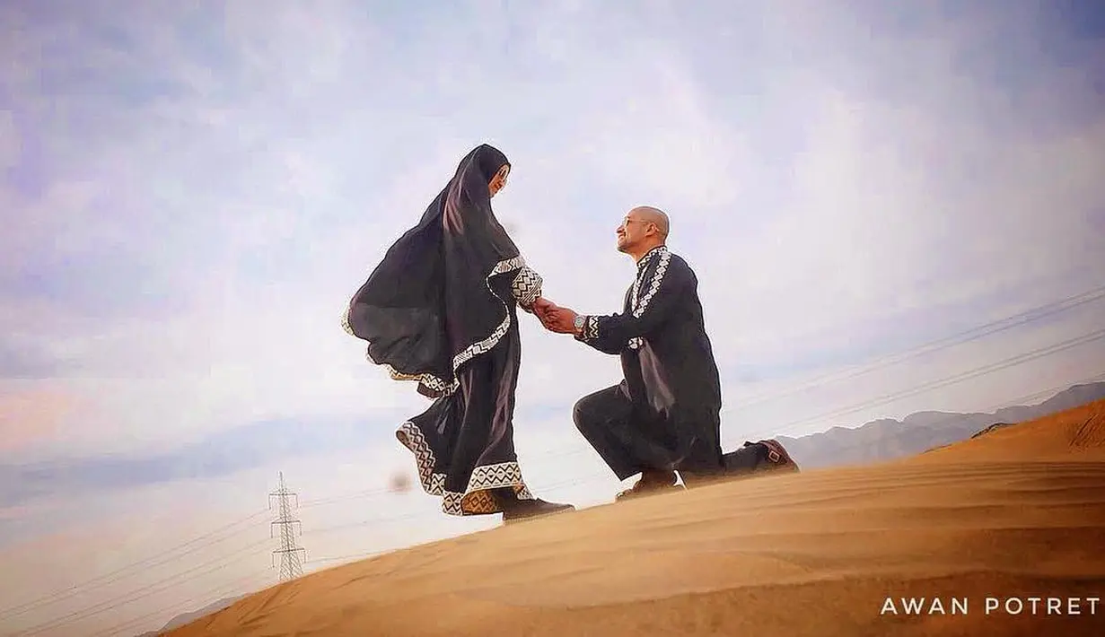 “Terharu litany.. Irfan diberkahi karena sayang dan bakti sama orang tuanya,” tulis salah satu akun. (Instagram/irfanhakim75)