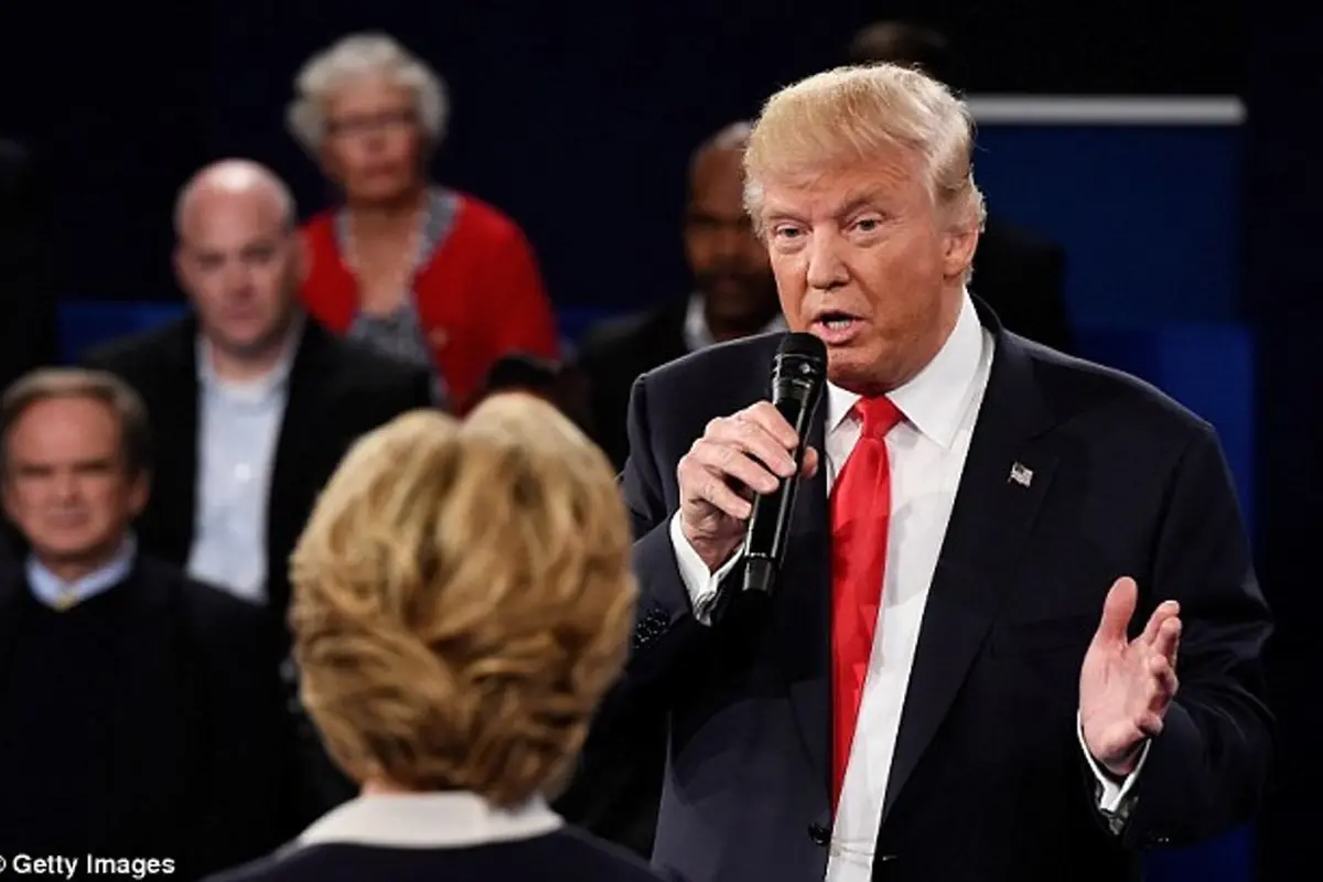 [Bintang] Donald Trump