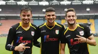 Trio Brasil Mitra Kukar siap tempur di final Piala Jenderal Sudirman 2015 (Helmi Fithriansyah/ Liputan6.com)