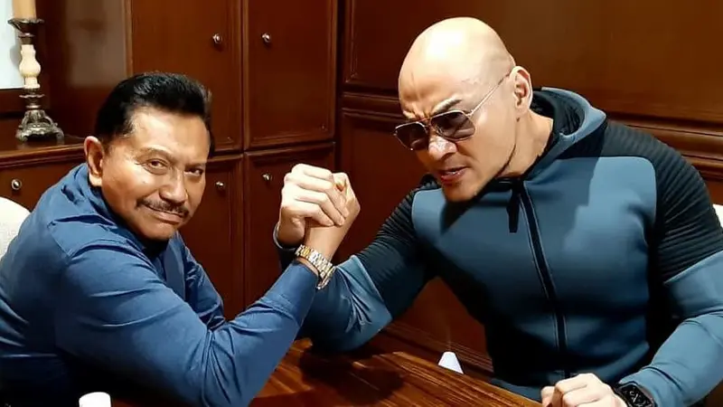 Adu Panco dengan Jenderal (Purn) A.M Hendropriyono , Deddy Corbuzier Dibikin Stres