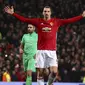 Zlatan Ibrahimovic membawa Manchester United menag 3-0 atas St.Etienne pada leg pertama babak 32 besar Liga Europa Old Trafford stadium, Manchester, (16/2/2017).  (AP/Dave Thompson)