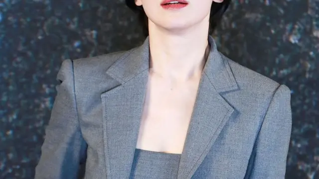 7 Potret Song Hye Kyo Tampil Cantik dengan Rambut Bondol, Makin Fresh dan Energik (credit: instagram.com/kyo1122).