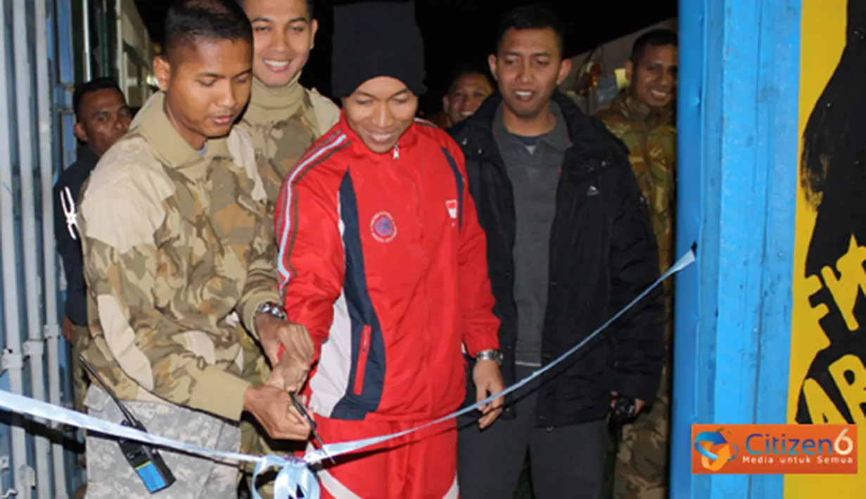 Citizen6, Lebanon: Acara peresmian Fitness Center yang dilaksanakan secara sederhana tersebut, diawali dengan sambutan Wakil Komandan Satgas POM TNI Konga XXV-D/UNIFIL Sector East Military Police Unit (SEMPU). (Pengirim: Badarudin Bakri)