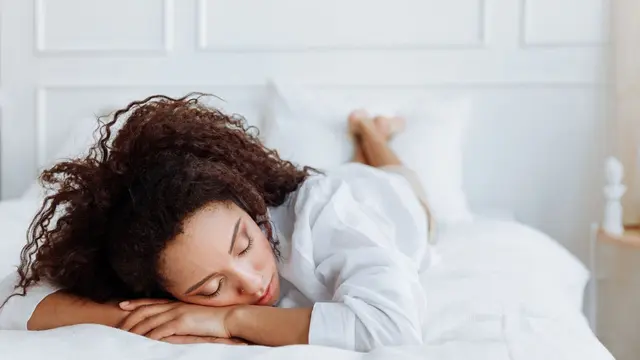 Kepribadian Orang yang Suka Tidur Tengkurap