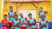 Pemain PSM Makassar berpose di Stadion BJ Habibie, Parepare. (Dok PSM)