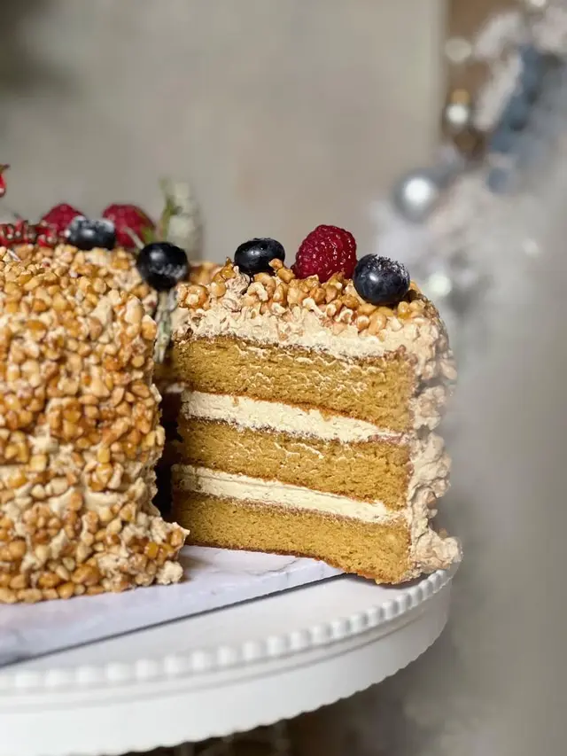 Lapis Legit Premium Jadi Andalan, Kunci Sukses Mabelyn Cake Berawal dari Resep Keluarga