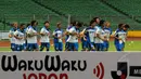 Jelang berlaga kontra Persija, Tim sepak bola asal Jepang, Gamba Osaka melakukan sesi latihan terbuka di Stadion GBK Jakarta, Jumat (23/1/2015). (Liputan6.com/Helmi Fithriansyah)