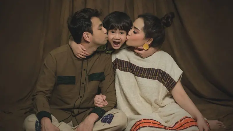 [Fimela] Raffi Ahmad dan Nagita Slavina