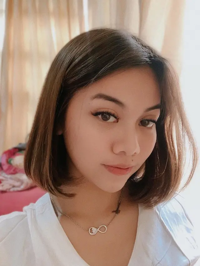 Pesona YouTuber Frissly Herlind. (Sumber: Instagram/frisllyherlind)