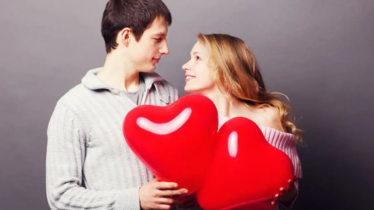 (c) shutterstock