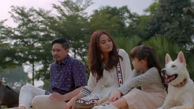 Cuplikan adegan June & Kopi (Netflix)