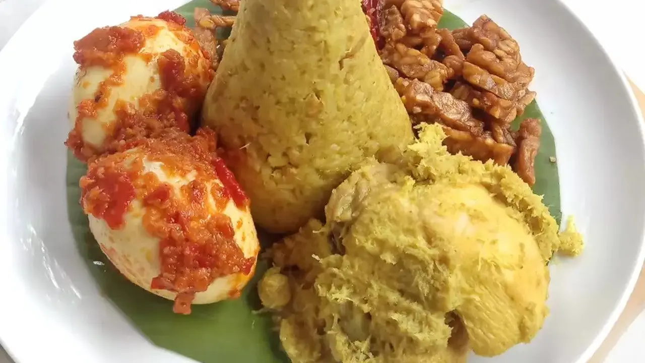 Resep nasi bogana khas Keraton Cirebon yang identik dengan peringatan Isra Miraj. (dok. Cookpad @Eliyana)