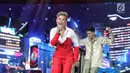 Aksi Agnez Mo saat tampil dalam malam puncak HUT ke-28 SCTV di ICE BSD, Tangerang, Banten, Jumat (24/8). Tema yang diusung dalam Hut ke-28 SCTV adalah The Greatest Celebration. (Liputan6.com/Faizal Fanani)