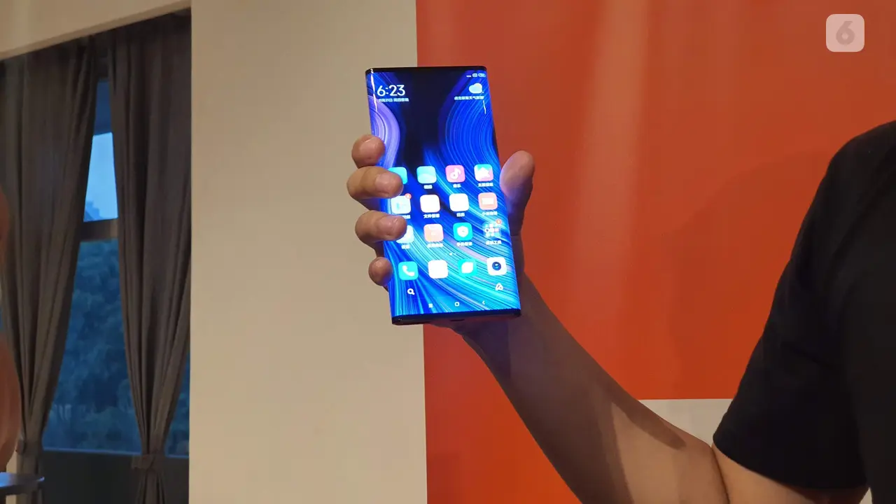 Mi Mix Alpha