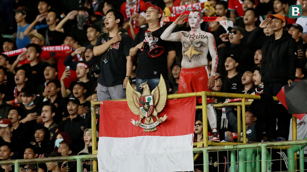 Foto: Potret Warna-Warni Suporter Indonesia di Ajang Piala AFF U-19 2022