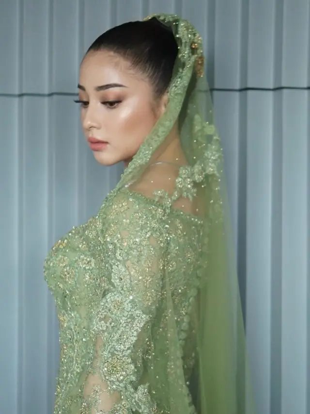 6 Pesona Nikita Willy dari Lamaran hingga Akad Nikah, Curi Perhatian