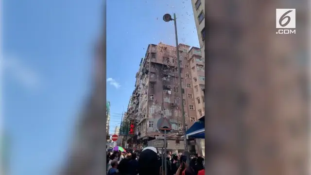 VIDEO: Hujan Uang di Permukiman Miskin Hong Kong