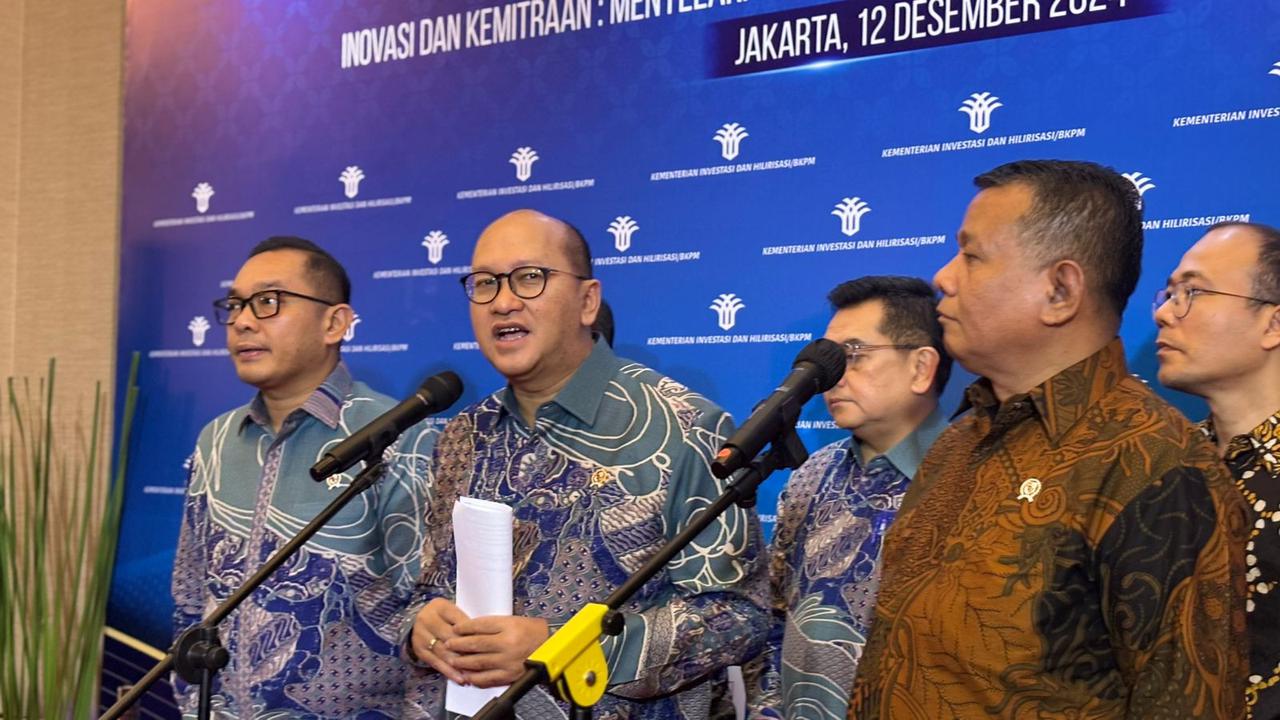 Menteri Investasi dan Hilirisasi/Kepala BKPM Rosan Roeslani dalam Forum Kemitraan Investasi 2024, di Jakarta, Kamis (12/12/2024). (Tira/Liputan6.com)