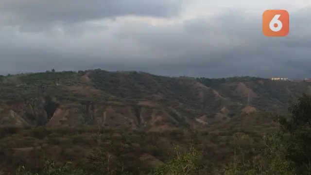 Perbukitan di kelurahan Poboya, palu