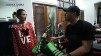 Judika Beli Motor Trail Baru. ©2022 Merdeka.com/Youtube Judika Duma family