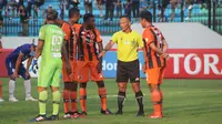 Pelatih Perseru Sindir Penalti PSIS