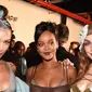 Simak penampilan Gigi dan Bella Hadid di Pertunjukkan Lingerie Rihanna (instagram/savagexfenty)