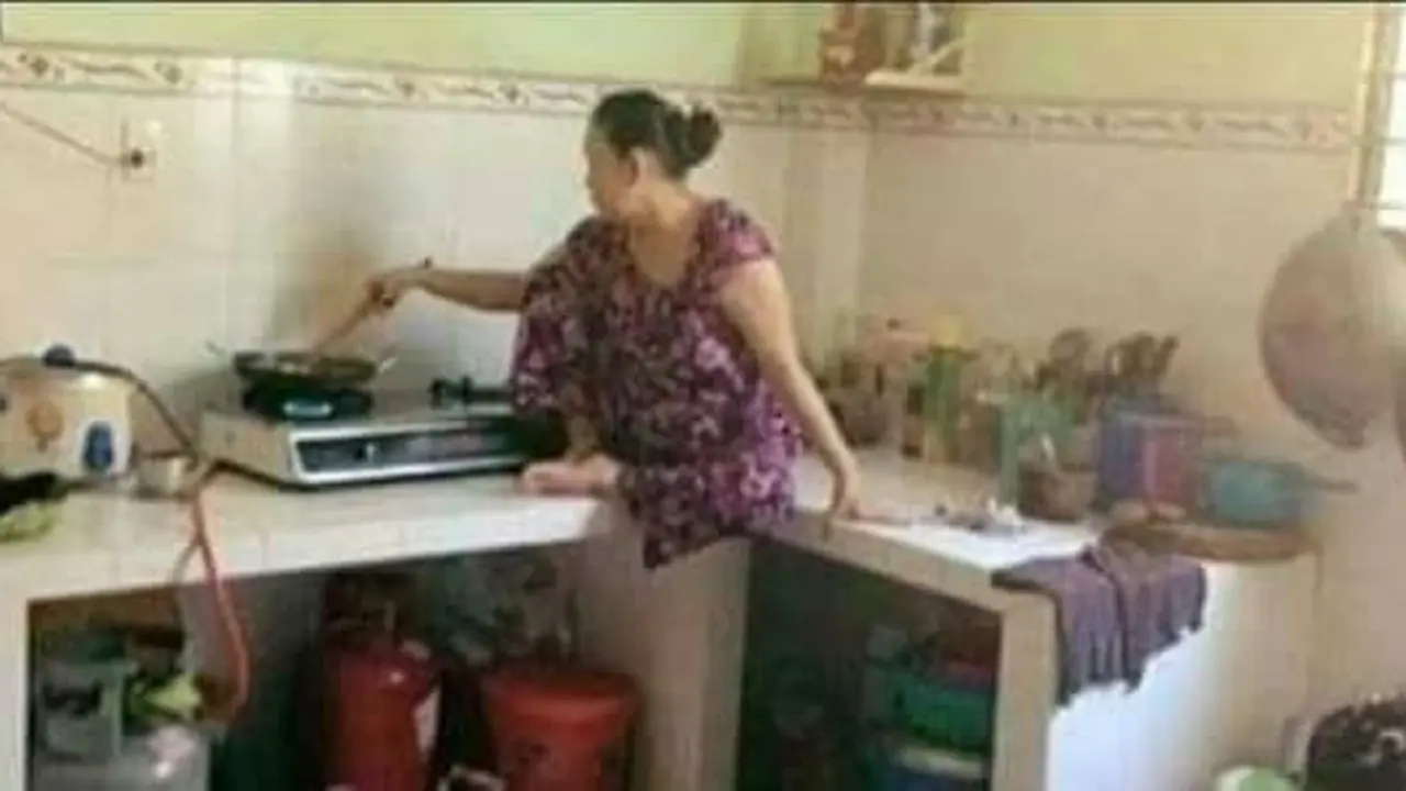 Tingkah Kocak Emak-Emak yang Bikin Gak Habis Pikir