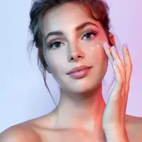 ilustrasi Cara mengatasi hiperpigmentasi pada kulit wajah/popcorner/shutterstock