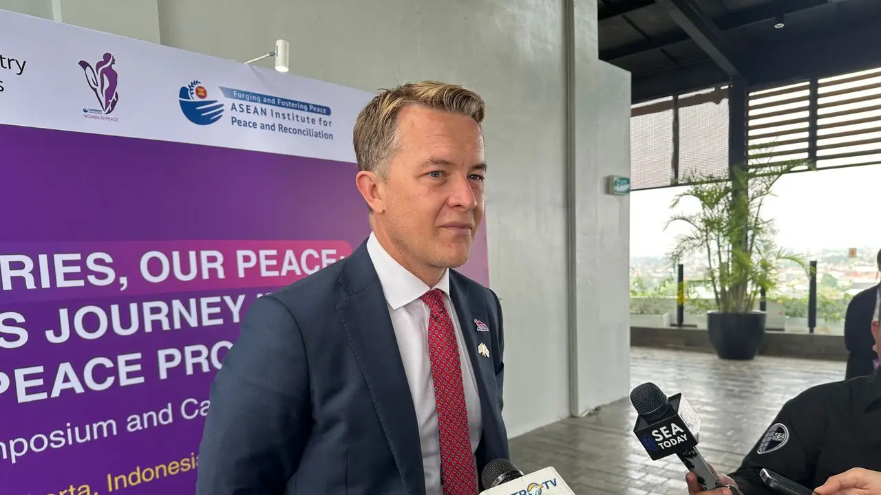 Wakil Menteri Luar Negeri (Wamenlu) Norwegia Andreas Motzfeldt Kravik pada Selasa (6/5/2025) di Jakarta. (Liputan6.com/Benedikta Miranti)