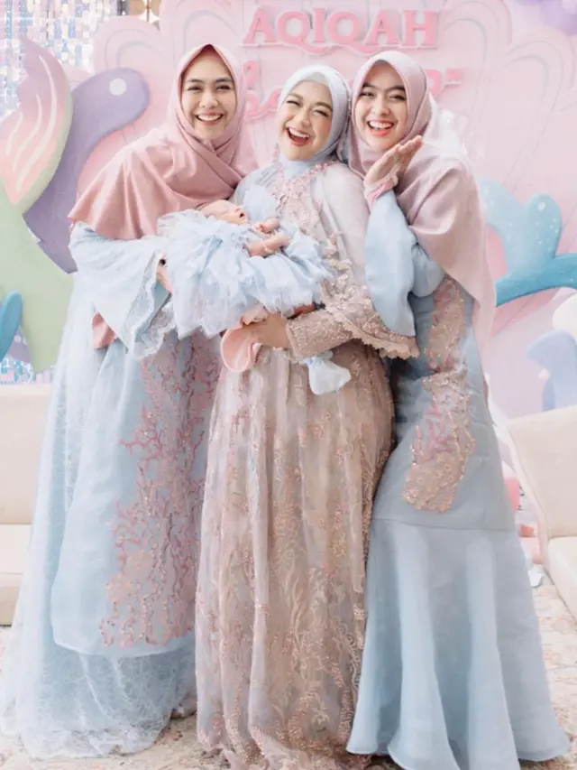 Oki Setana Dewi, Ria Ricis dan Shindy. (Foto: Instagram dr.shindyputri_)