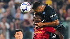 Dua klub ibu kota, AS Roma dan Lazio, mendapatkan hasil yang berbeda pada giornata ke-11 Liga Italia 2022/2023. (AFP/Andreas Solaro)