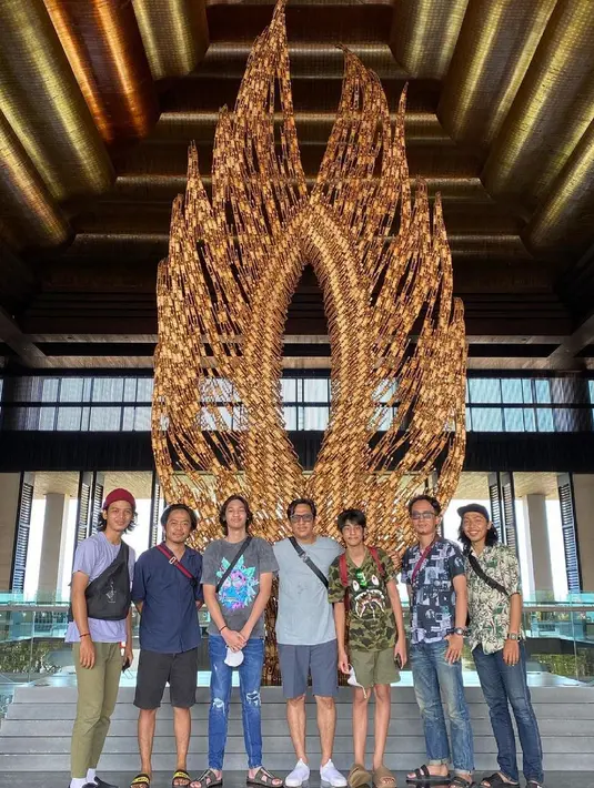 Andre Taulany Liburan ke Bali (Instagram/kenzytaulanyreal)