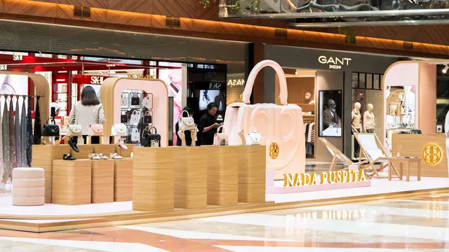 Pameran instalasi Nada Puspita yang memperkenalkan Livy Bag dan koleksi lainnya