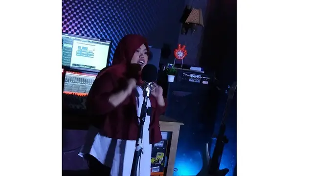 Lagu 'Keke Bukan Boneka' Jadi Trending, Ini 7 Potret Dibalik Layar Video Klip Kekeyi