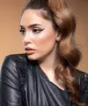 Kecantikan awet muda memancarkan kecantikan para perempuan dari berbagai kalangan usia (Foto: Unsplash.com/Sara Dabaghian)