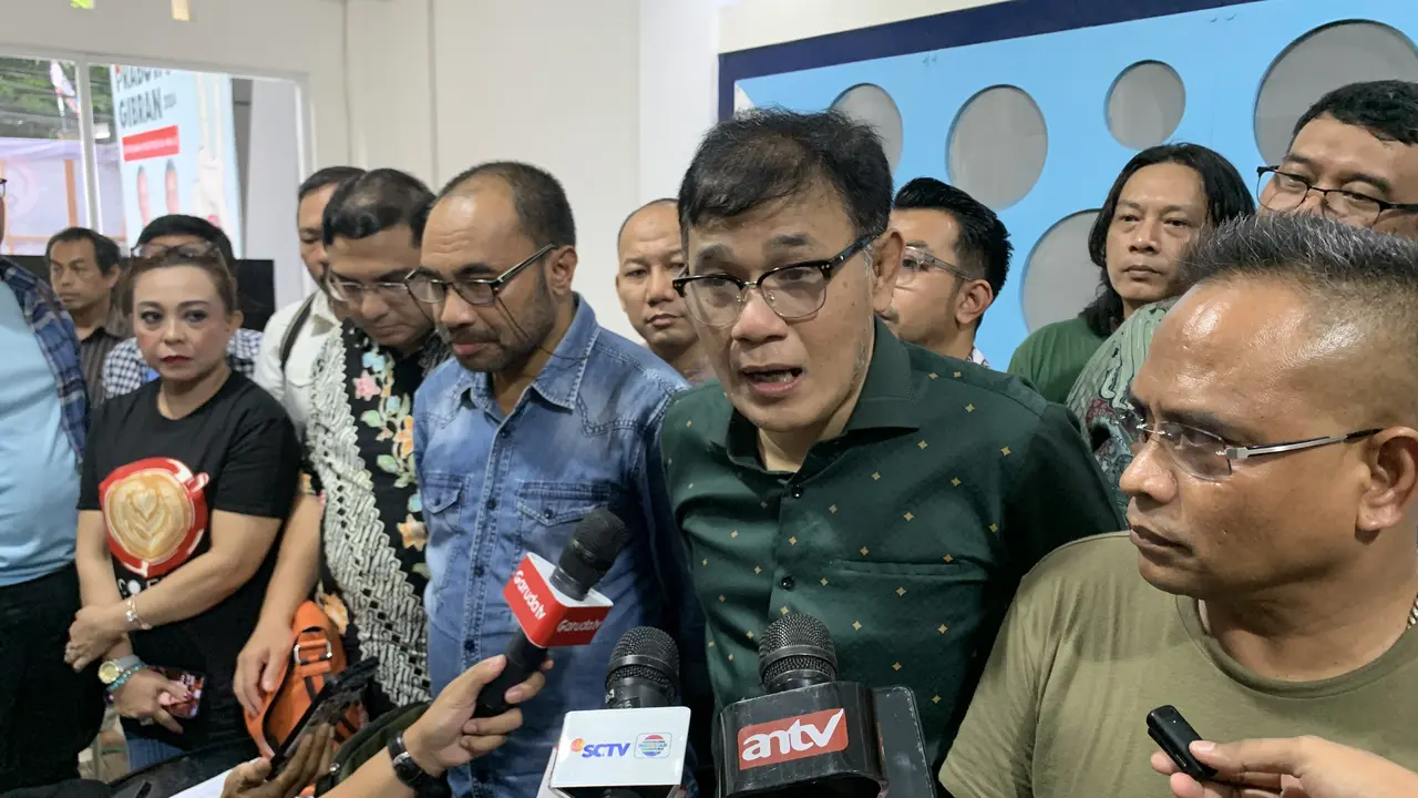 Puluhan aktivis 98 yang tergabung dalam Prakarsa Aktivis Pro Persatuan dan Kemajuan menyerukan semua pihak untuk menjaga pemilu berjalan dengan aman dan damai