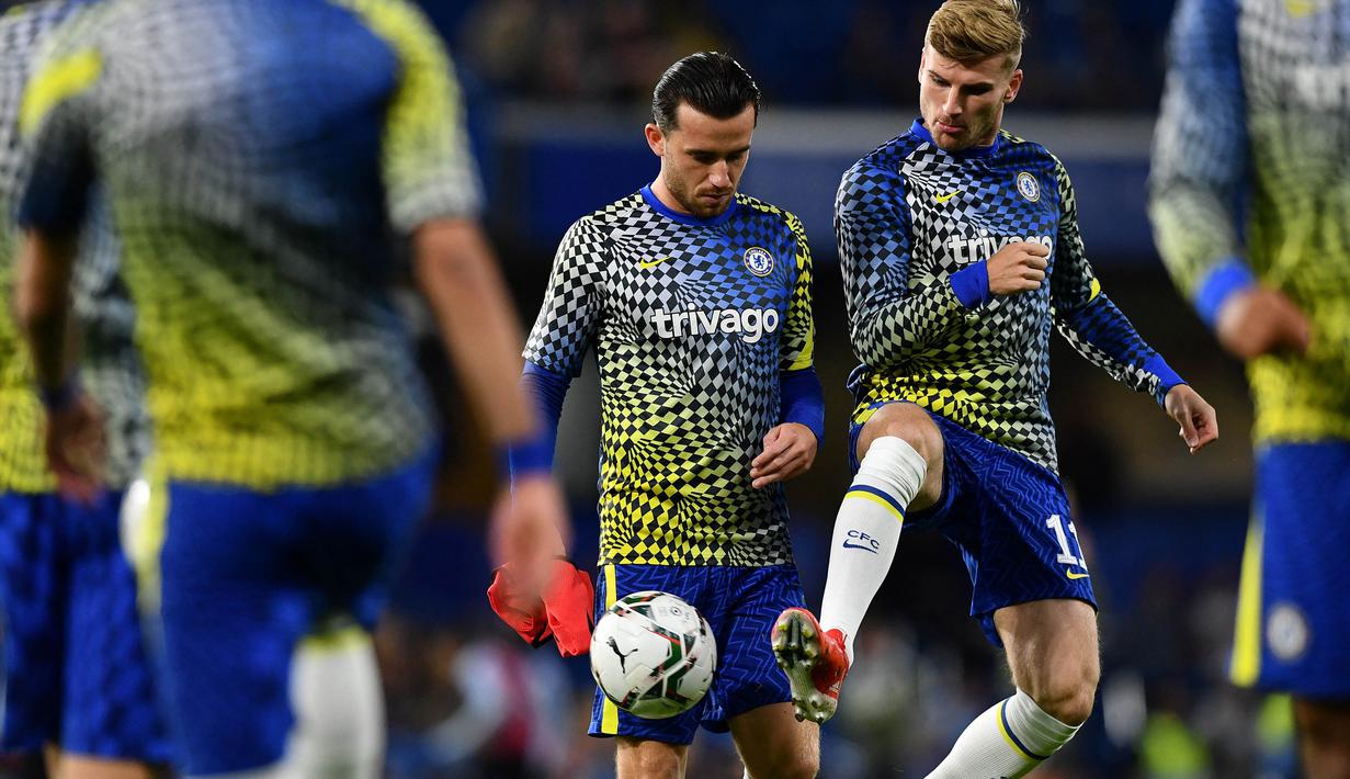Ben Chilwell harus banyak duduk dibangku cadangan semenjak kedatangan Thomas Tuchel ke Chelsea. Hingga pekan keenam Liga Inggris 2021/2022, dia belum pernah dimainkan sama sekali oleh mantan pelatih PSG tersebut. (AFP/Ben Stansall)