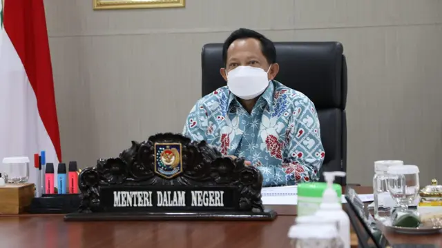 Mendagri Minta Pemda Percepat Penyaluran Insentif Bagi Tenaga Kesehatan Daerah