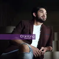 Reza Rahadian. (Fotografer: Bambang E. Ros, Wardrobe by @@antonymorato_indonesia, Stylist : Indah Wulansari, Digital Imaging: Muhammad Iqbal Nurfajri/Bintang.com)