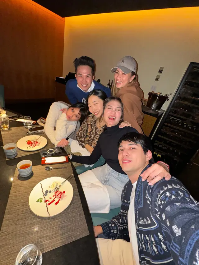 7 Potret Maxime Bouttier dan Luna Maya Liburan ke Jepang, Seru Main Salju